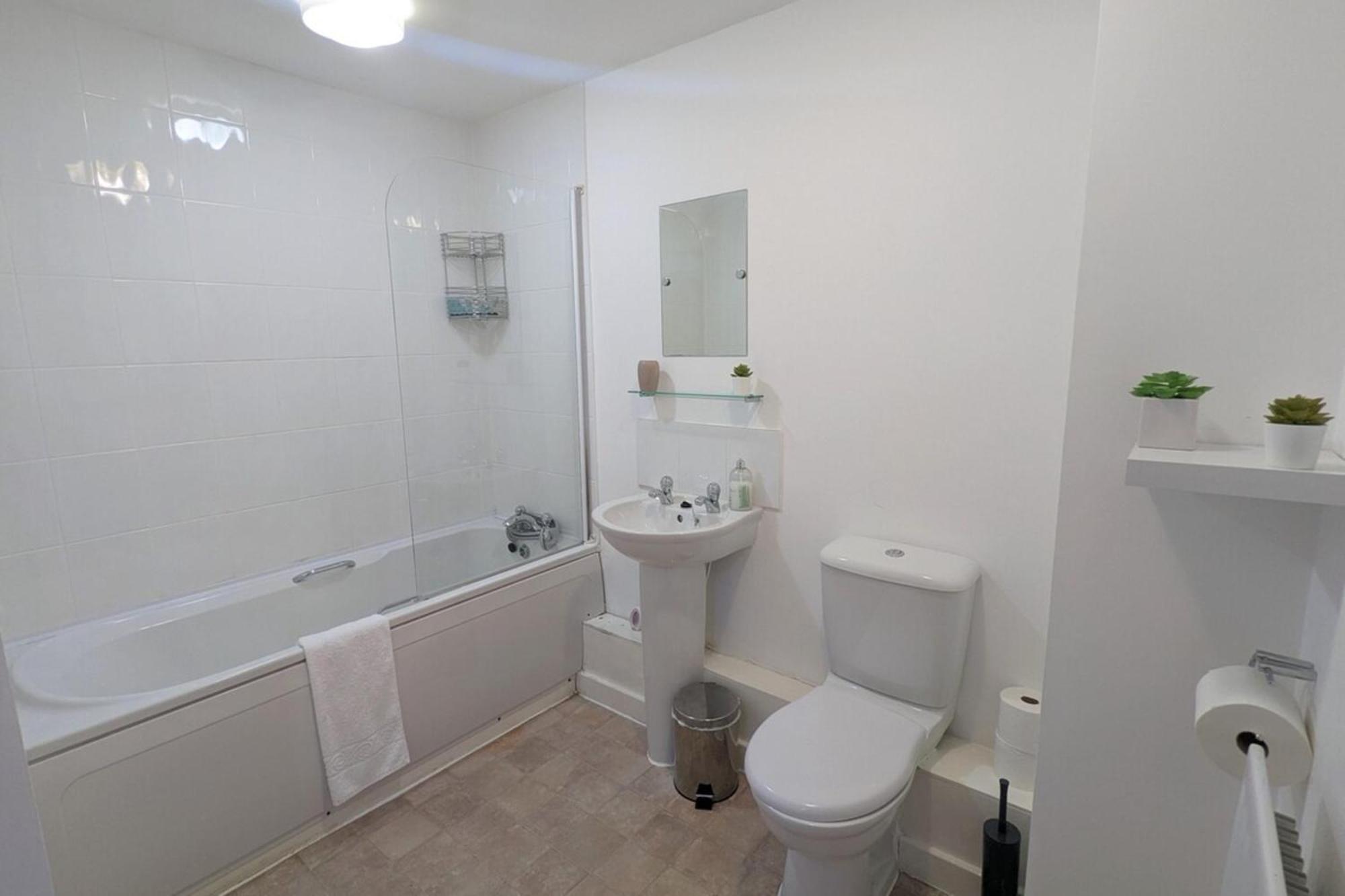 Beautiful & Homely 2Bd Flat - Manchester! Экстерьер фото